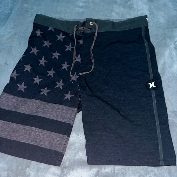 Hurley Swimming Trunks - Picture 3 of 6